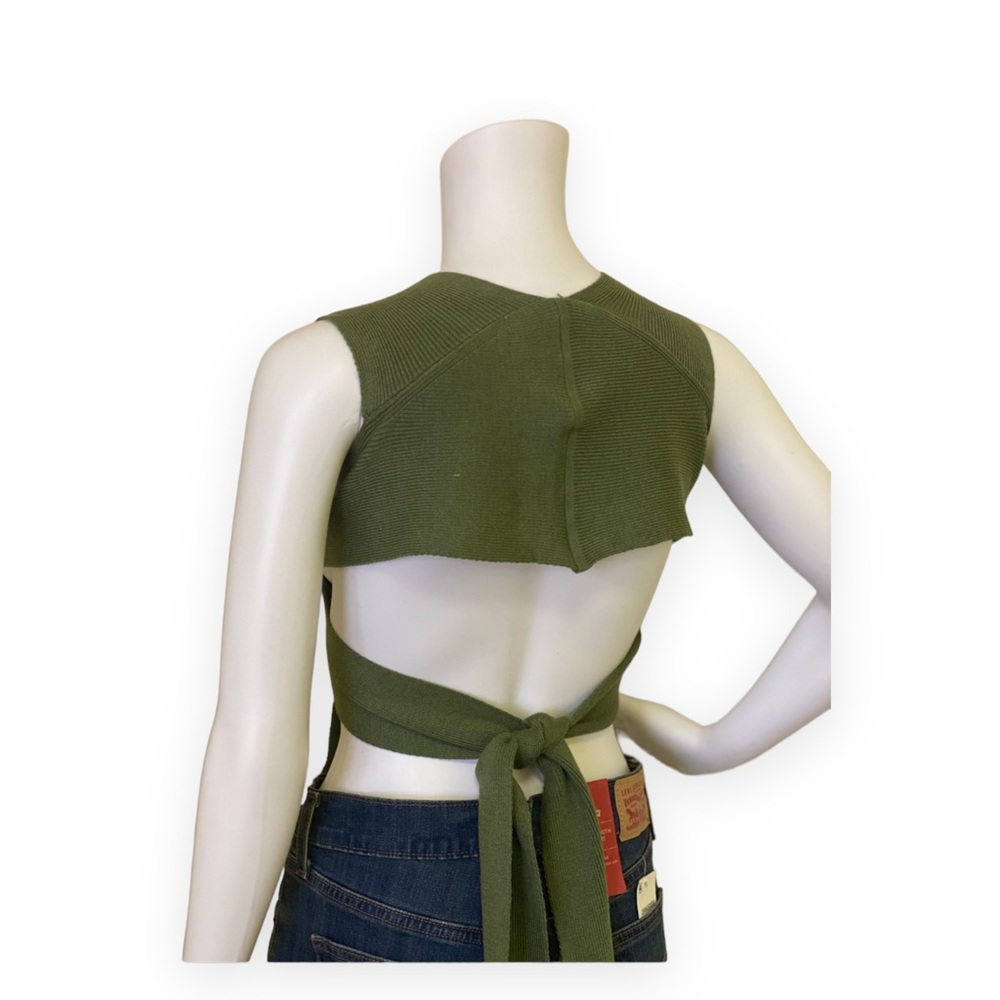 Versatile Knit Top - Picture 3 of 7